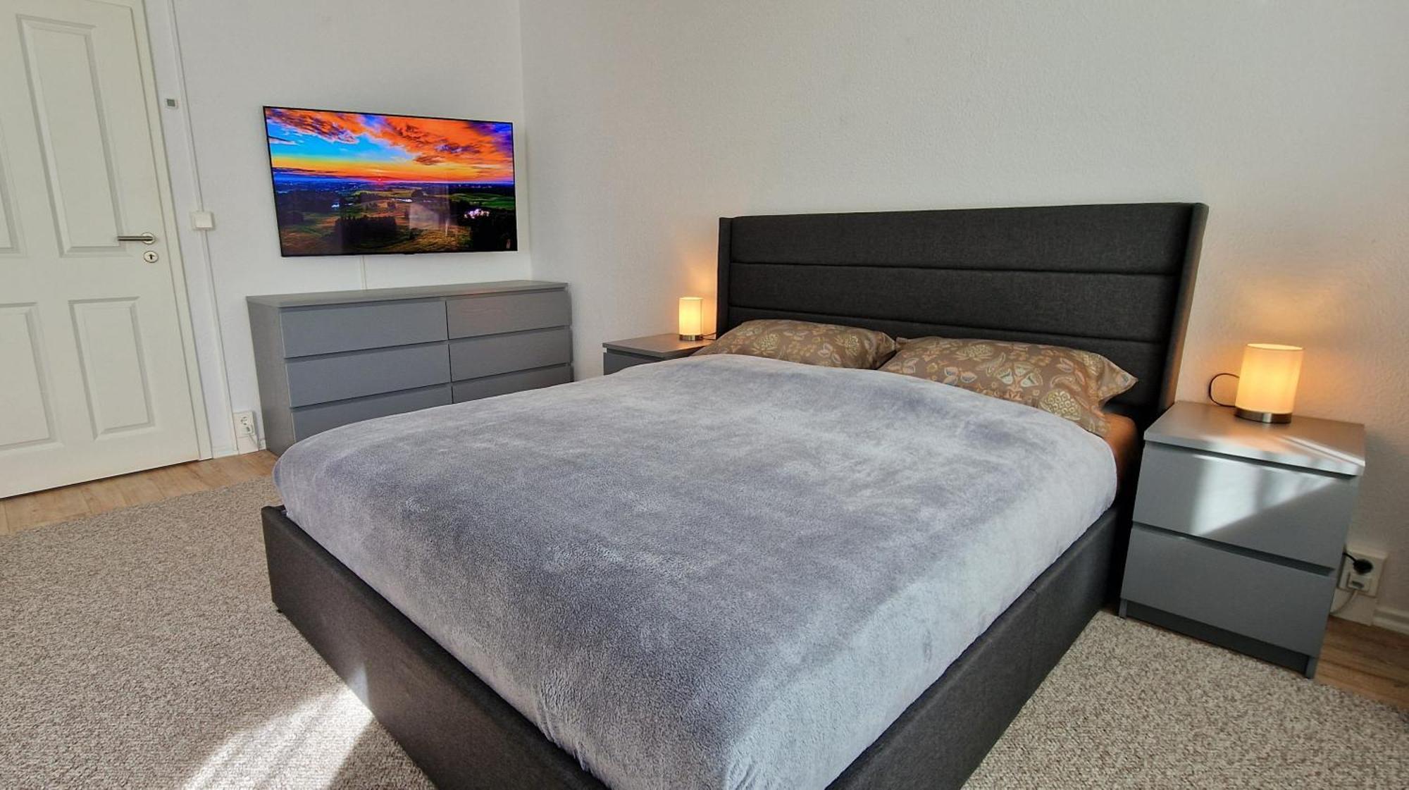 Zentrum Apartment - Oled Tv - Ps4 - Balkon - Parking Chemnitz Bagian luar foto